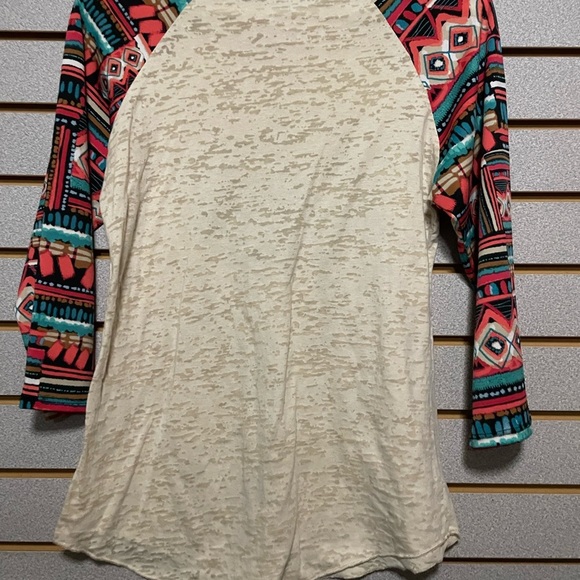 L &‎ B Life KTD  Initial Long Sleeve Sheer Aztec Sleeves Women’s Small - Picture 2 of 3